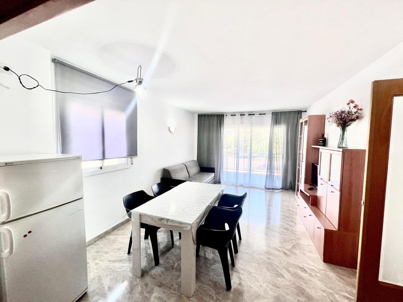 살루 Ventura Park C- 3 아파트 외부 사진